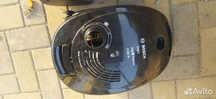 Пылесос Bosch vbbs600v02