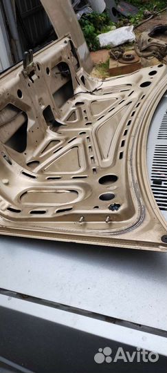 Крышка багажника Ауди 100 С3