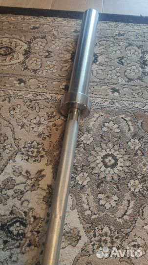 Штанга с блинами и Скамья со стойками под штангу