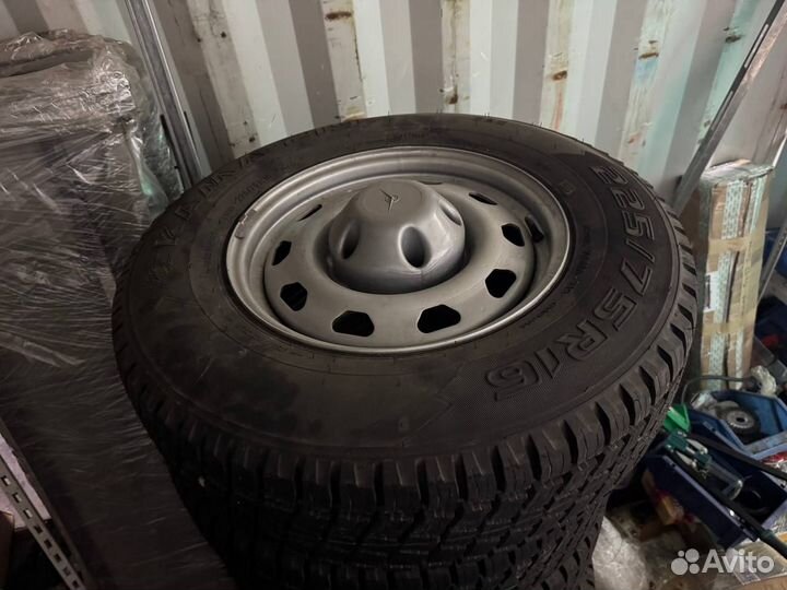 КАМА Кама-219 225/75 R16 104Q