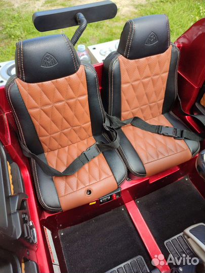 Детский электромобиль Maybach G650 AMG Landaulet