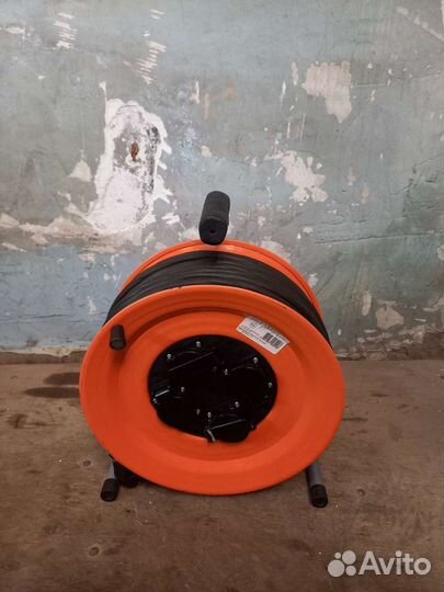 Удлинитель на металлической катушке 50м