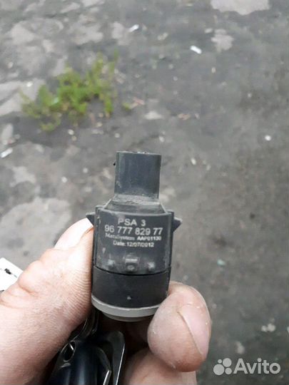 Датчик парковки пежо 3008/5008 Peugeot 3008/5008