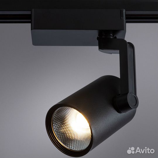 Светодиодный трековый светильник Arte Traccia 