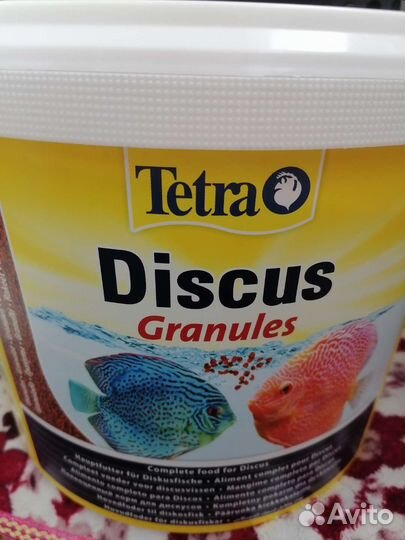 Тетра искусственная гранулы