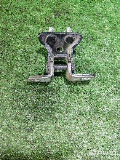 Петля двери задняя правая Mitsubishi Asx