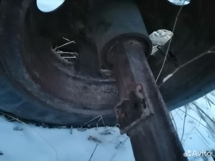 Ось для прицепа