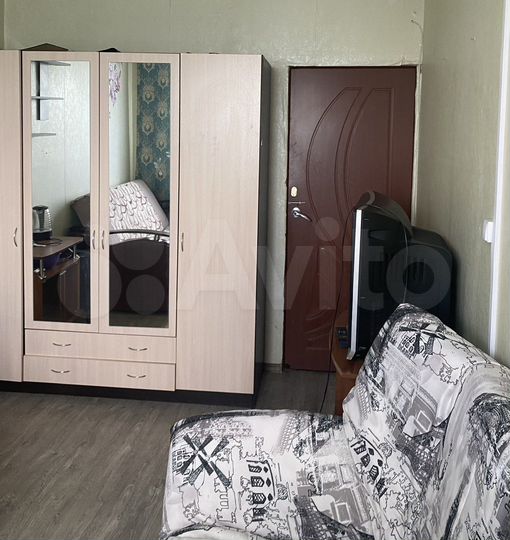 Комната 12 м² в 3-к., 12/12 эт.