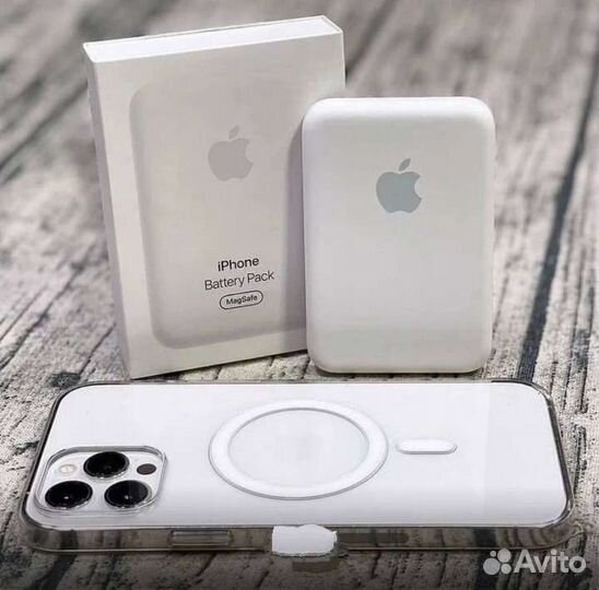iPhone MagSafe Battery Pack
