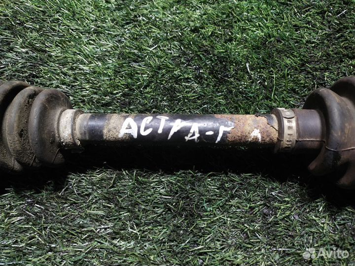 Привод передний левый Opel Astra G