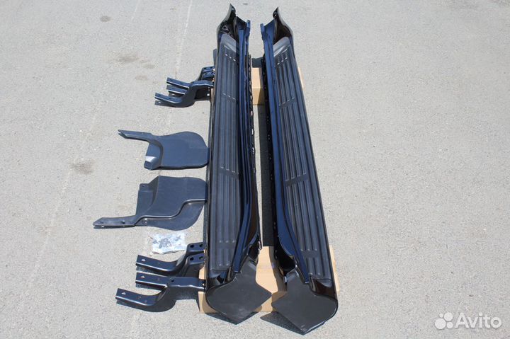 Пороги Prado 150 стиль Lexus GX 460 с металлическо