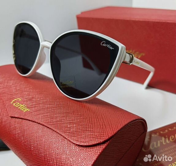 Очки женские брендовые Carter