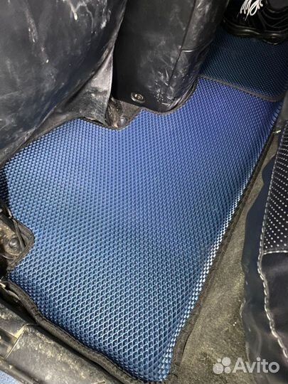 Автомобильные коврики