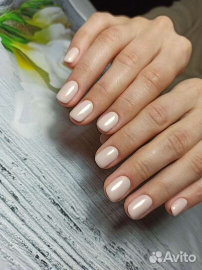 Маникюр, педикюр с покрытием гель-лак