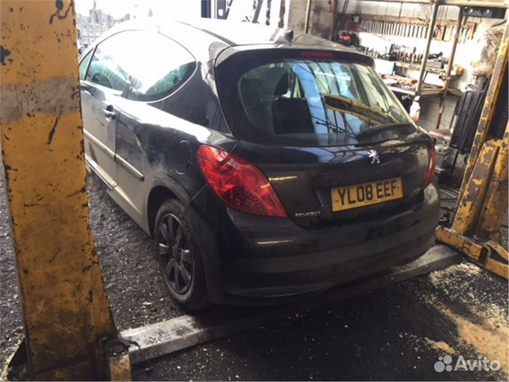 Разбор на запчасти Peugeot 207