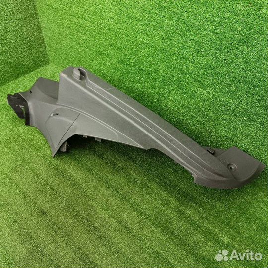 Обшивка отсека багажника левая Ford Focus 2 2007