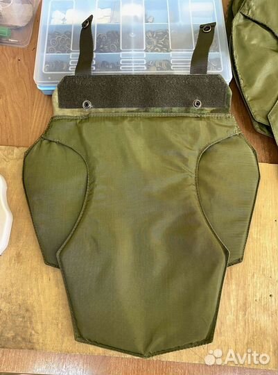 Напашник трёхлепестковый с баллистикой Клён