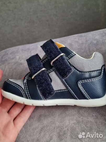 Кроссовки детские geox 22 размер