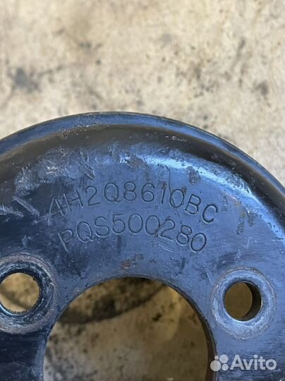 Рейндж ровер спорт 1 шкив помпы