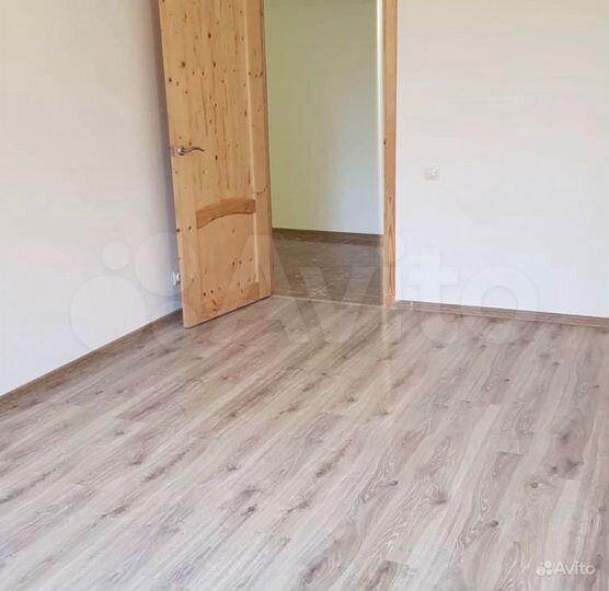 2-к. квартира, 71,5 м², 1/10 эт.