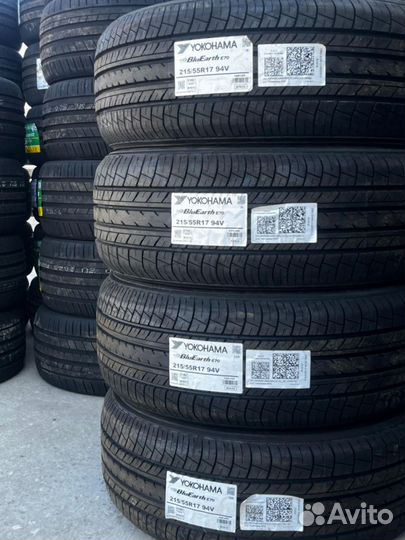 Yokohama BluEarth E70 215/55 R17