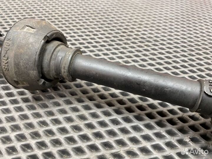 Привод (полуось) в сборе передний левый Honda