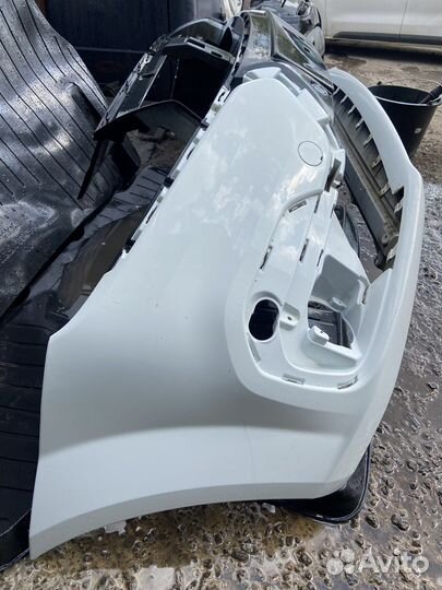 Бампер передний LADA Largus FL 21-23г