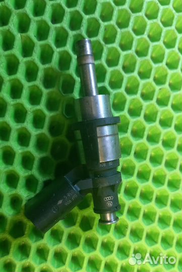Форсунка топливная audi А6