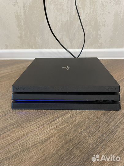 Sony playstation 4 PS4 pro 1tb