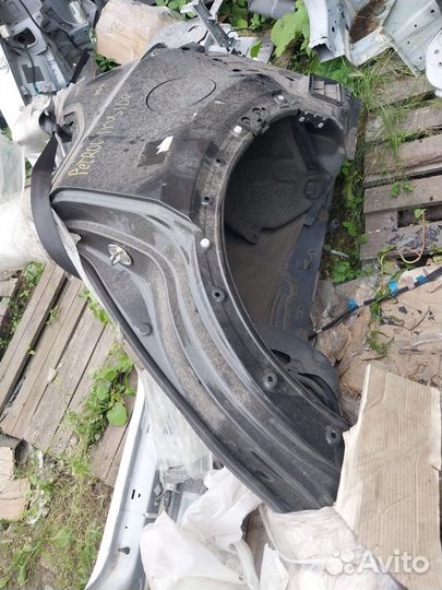 Крыло заднее Mazda CX-9