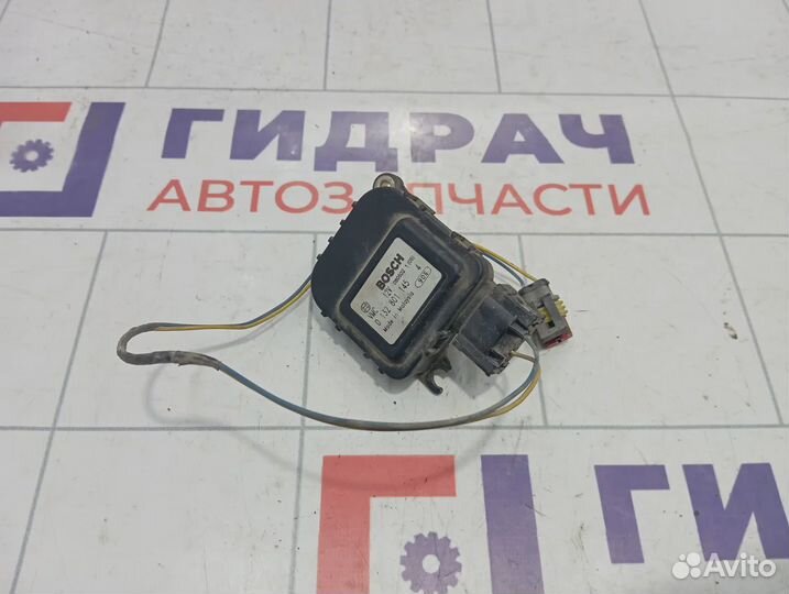 Моторчик заслонки отопителя (печки) Renault Symbol 7701050887