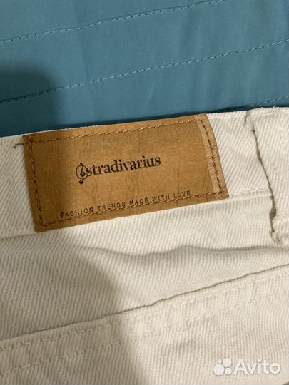 Джинсы белые