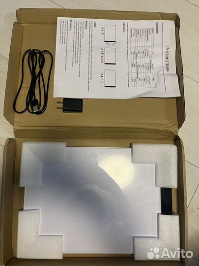 Лампа-планшет