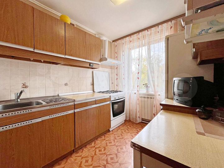 2-к. квартира, 45 м², 5/5 эт.