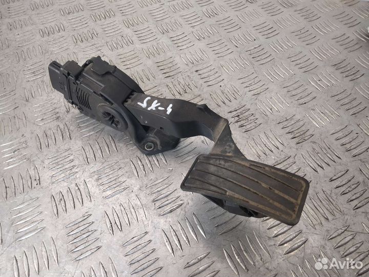 Педаль газа Suzuki SX4 m16a