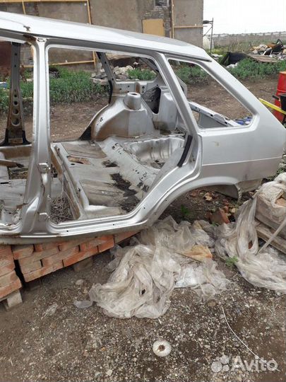 Продам кузов от ваз 2114,15по частям