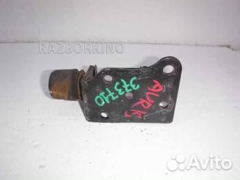 Кронштейн двигателя