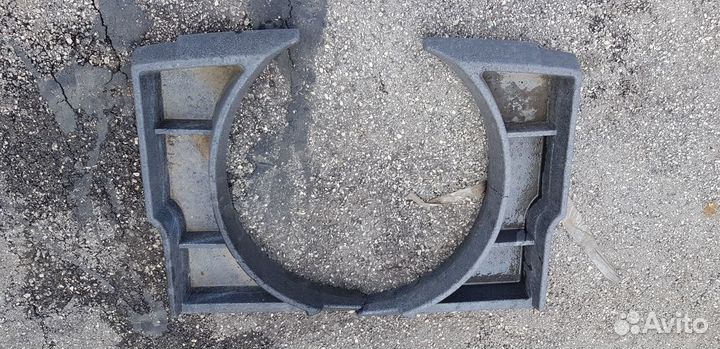 Volkswagen Golf V Plus с 2005-2014г Контейнер