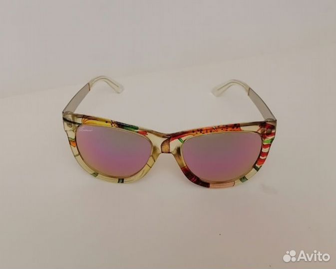 Солнцезащитные очки Gucci