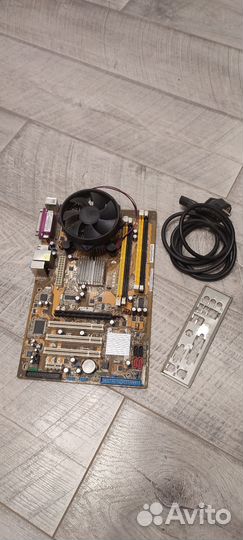 Материнская плата