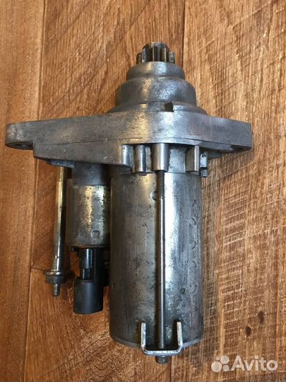 Стартер VW Skoda Audi VAG Valeo