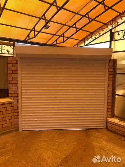 Рулонные ворота Алютех въездные. Рольворота PD\77