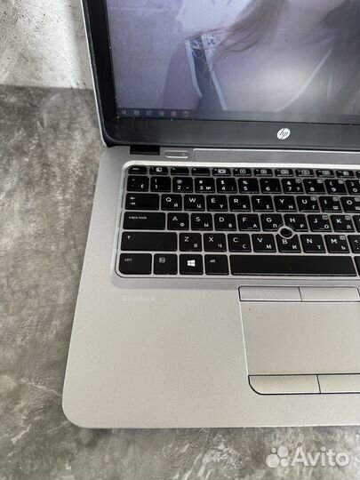 Ноутбук Hp ProBook i3, 8гб озу, SSD