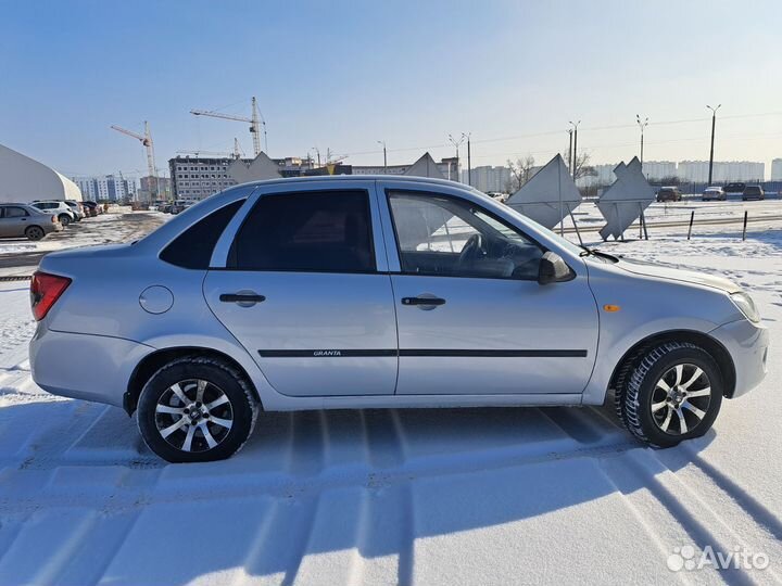 LADA Granta 1.6 МТ, 2012, 208 000 км