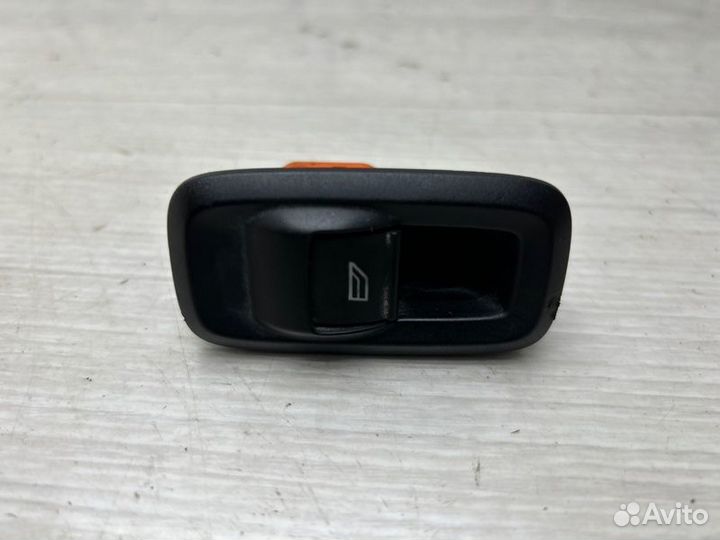 Кнопка стеклоподъемника Ford Transit 8