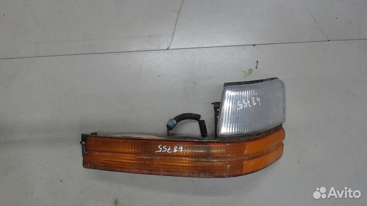 Поворот Chrysler Voyager, 1994