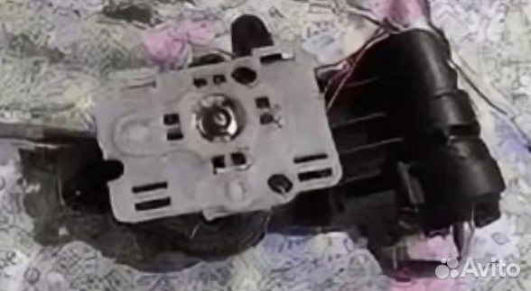 Электропривод зеркала Toyota corolla 2008 год