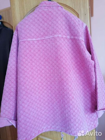 Ветровка женская