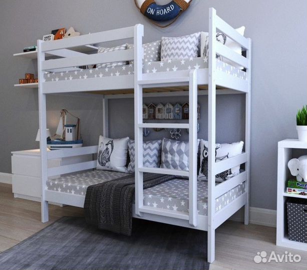 Детская двухярусная кровать