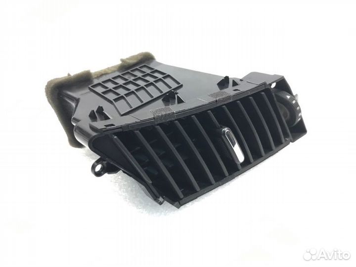 Дефлектор воздушный правый Chevrolet Orlando 1.8